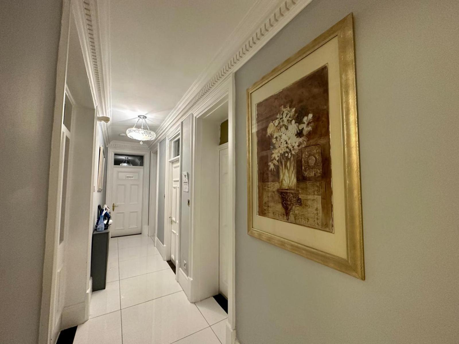 Habitación en casa particular Private Double In West Marylebone, 1 Step To Tube Station Londres